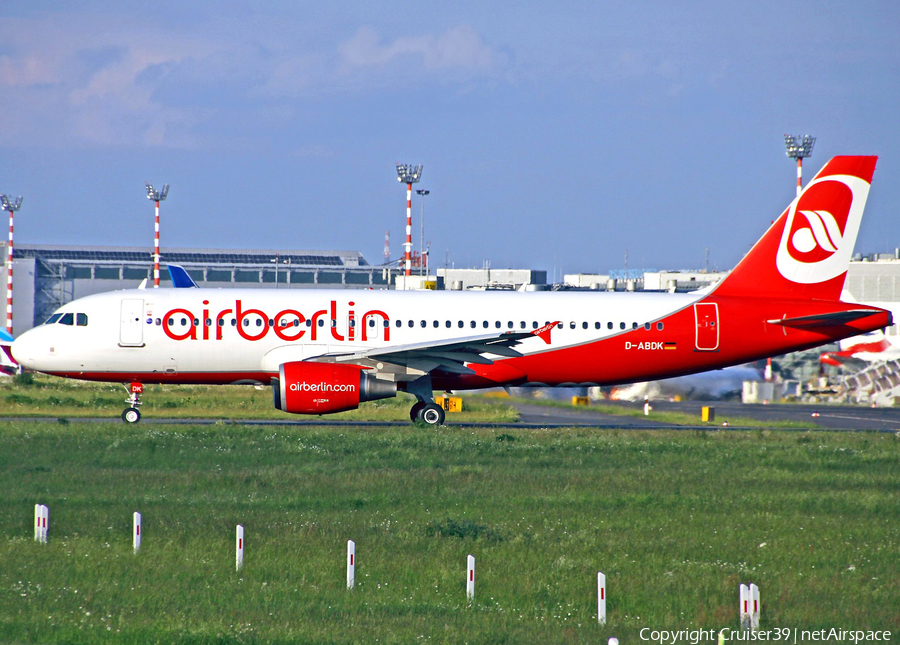 Air Berlin Airbus A320-214 (D-ABDK) | Photo 224109