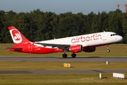 Air Berlin Airbus A320-214 (D-ABDQ) at  Hamburg - Fuhlsbuettel (Helmut Schmidt), Germany