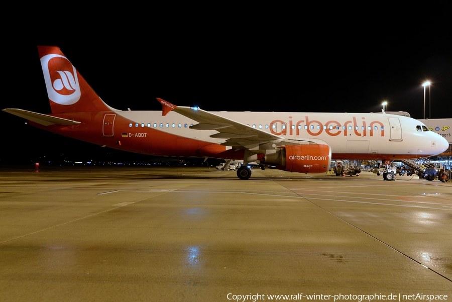 Air Berlin Airbus A320-214 (D-ABDT) | Photo 641686