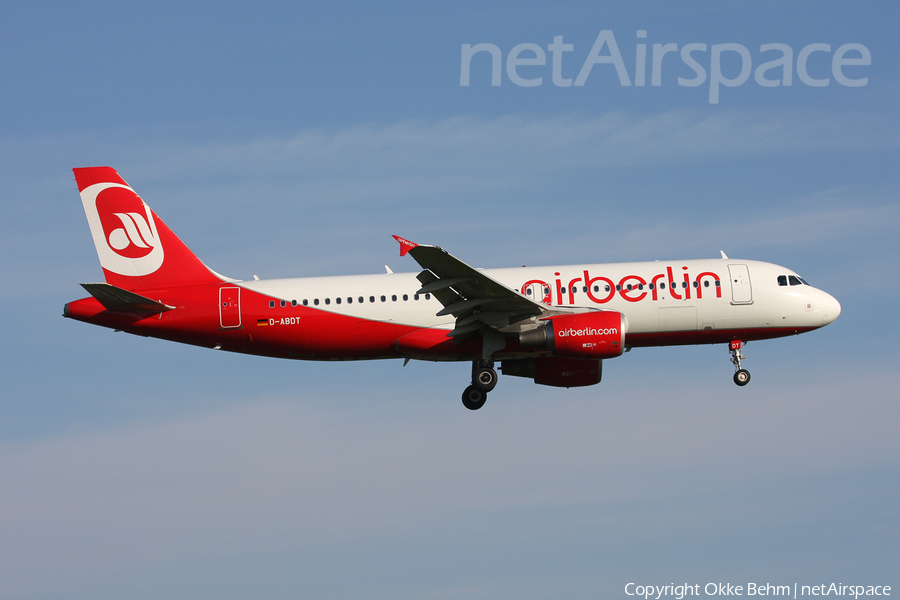 Air Berlin Airbus A320-214 (D-ABDT) | Photo 70831