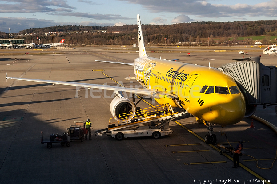 Eurowings Airbus A320-214 (D-ABDU) | Photo 374333