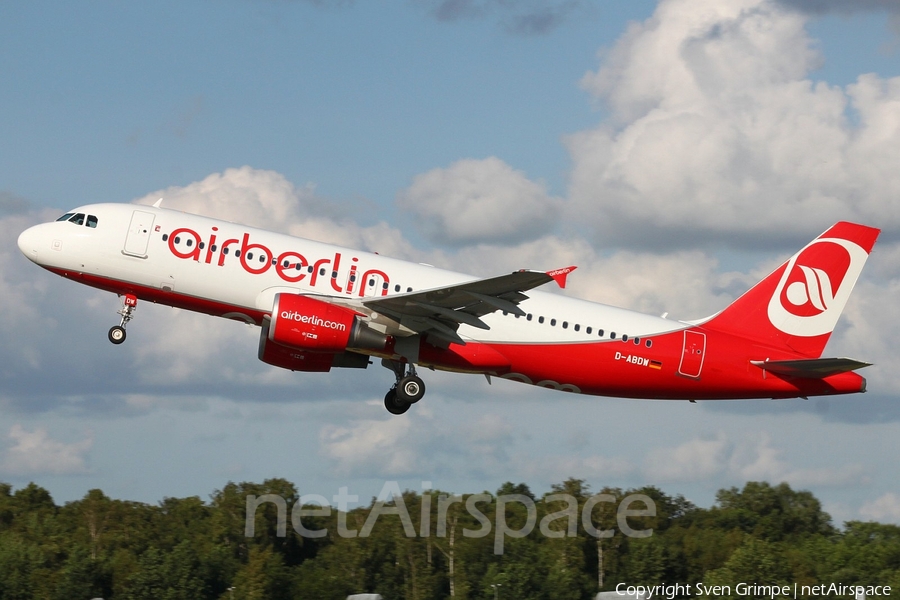 Air Berlin Airbus A320-214 (D-ABDW) | Photo 18074