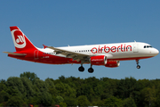 Air Berlin Airbus A320-214 (D-ABDW) at  Hamburg - Fuhlsbuettel (Helmut Schmidt), Germany