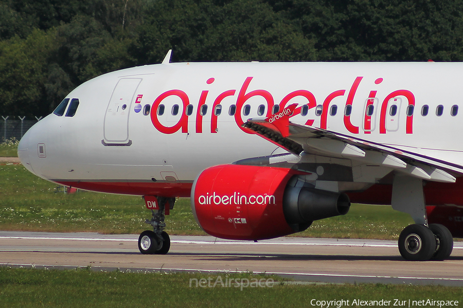 Air Berlin Airbus A320-214 (D-ABDW) | Photo 408299