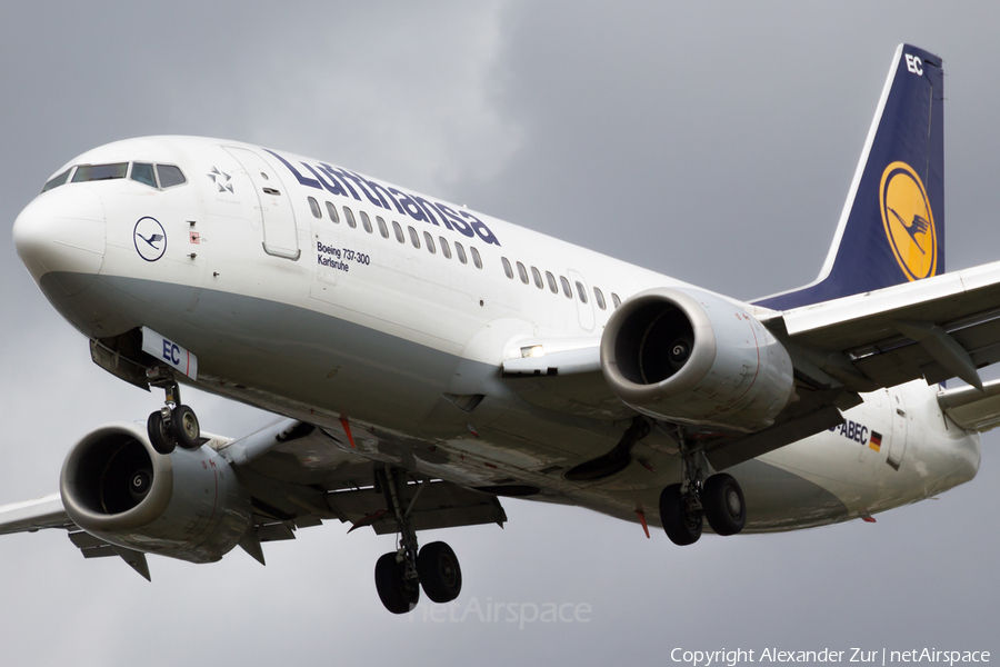 Lufthansa Boeing 737-330 (D-ABEC) | Photo 88575