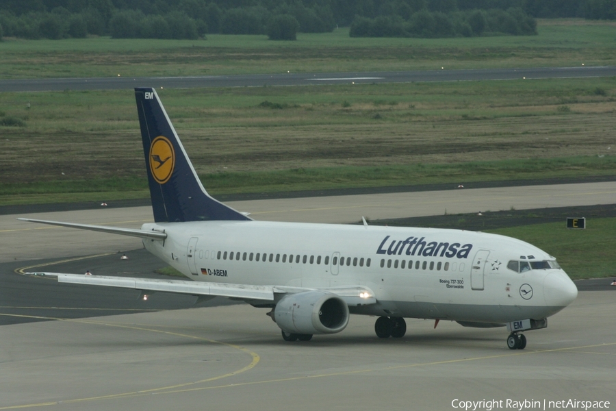 Lufthansa Boeing 737-330 (D-ABEM) | Photo 548433