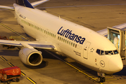 Lufthansa Boeing 737-330 (D-ABEM) at  Hamburg - Fuhlsbuettel (Helmut Schmidt), Germany