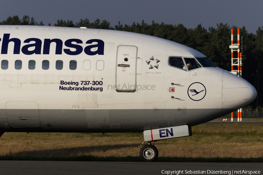 Lufthansa Boeing 737-330 (D-ABEN) | Photo 124802