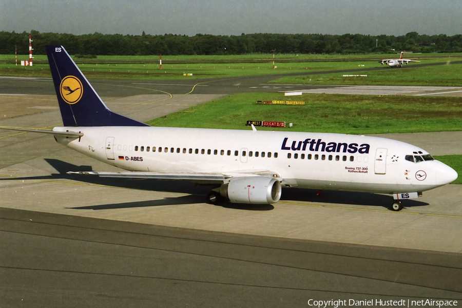 Lufthansa Boeing 737-330 (D-ABES) | Photo 425320