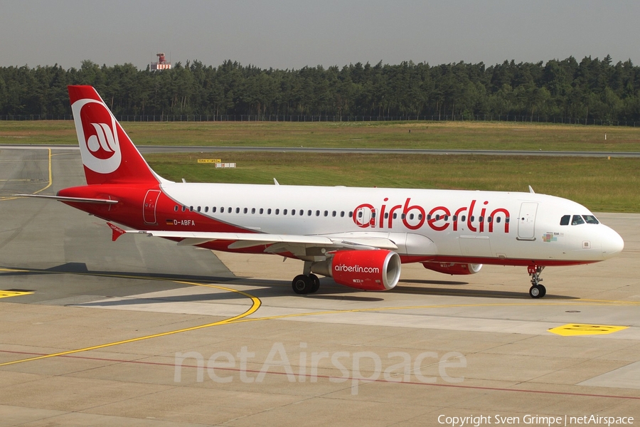 Air Berlin Airbus A320-214 (D-ABFA) | Photo 100201