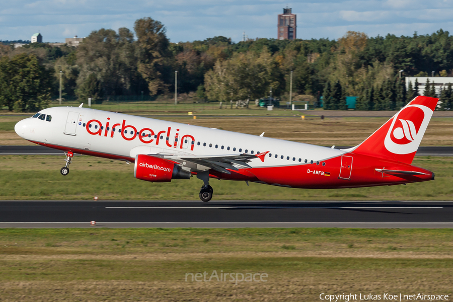 Air Berlin Airbus A320-214 (D-ABFB) | Photo 197789