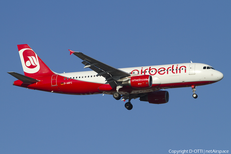 Air Berlin Airbus A320-214 (D-ABFC) | Photo 392576