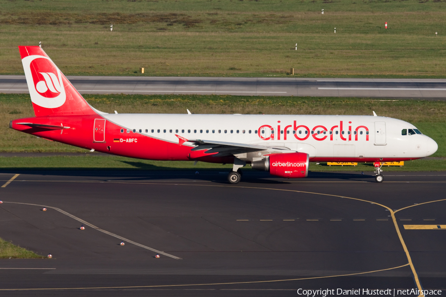 Air Berlin Airbus A320-214 (D-ABFC) | Photo 447448