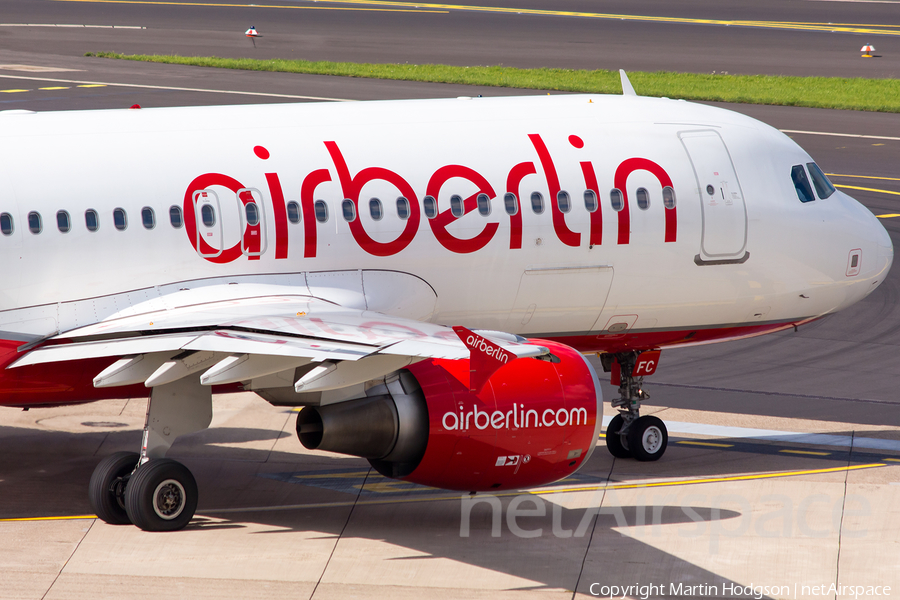 Air Berlin Airbus A320-214 (D-ABFC) | Photo 86658