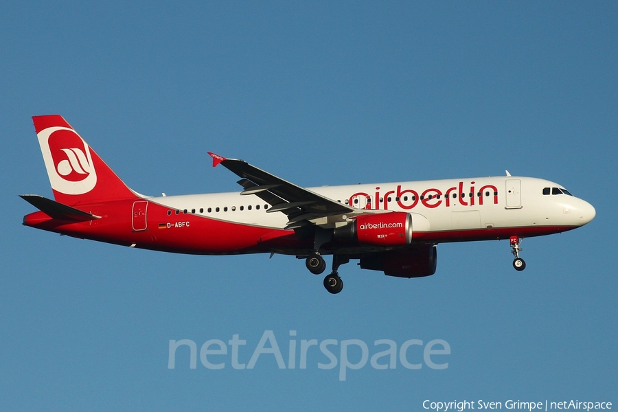 Air Berlin Airbus A320-214 (D-ABFC) | Photo 164637