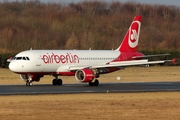 Air Berlin Airbus A320-214 (D-ABFC) at  Hamburg - Fuhlsbuettel (Helmut Schmidt), Germany
