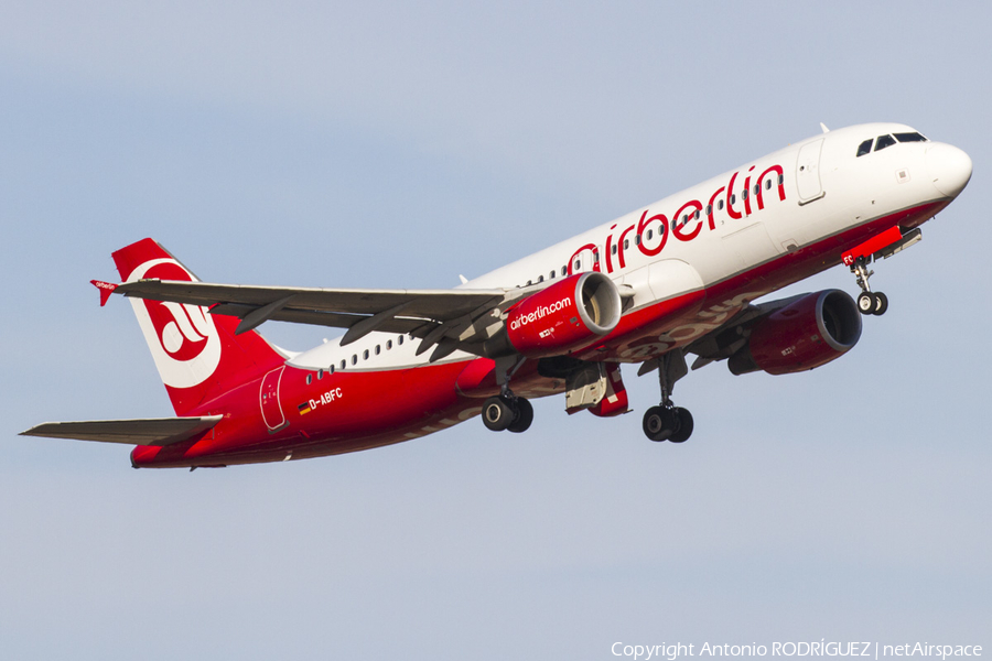 Air Berlin Airbus A320-214 (D-ABFC) | Photo 128279