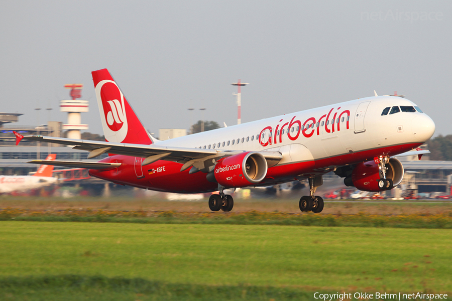 Air Berlin Airbus A320-214 (D-ABFE) | Photo 52126