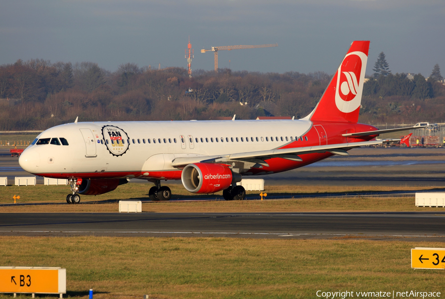 Air Berlin Airbus A320-214 (D-ABFK) | Photo 133446