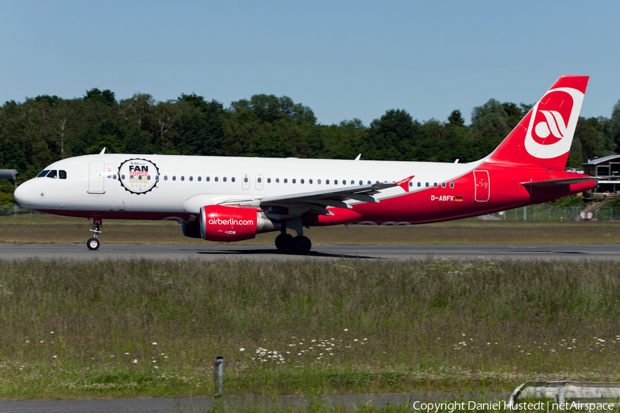 Air Berlin Airbus A320-214 (D-ABFK) | Photo 479632