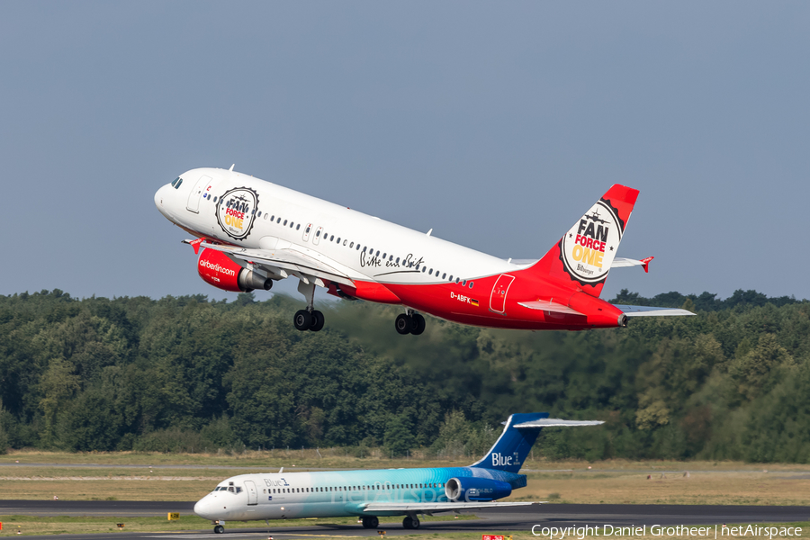 Air Berlin Airbus A320-214 (D-ABFK) | Photo 85256