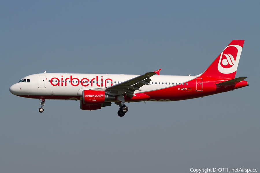 Air Berlin Airbus A320-214 (D-ABFL) | Photo 359686