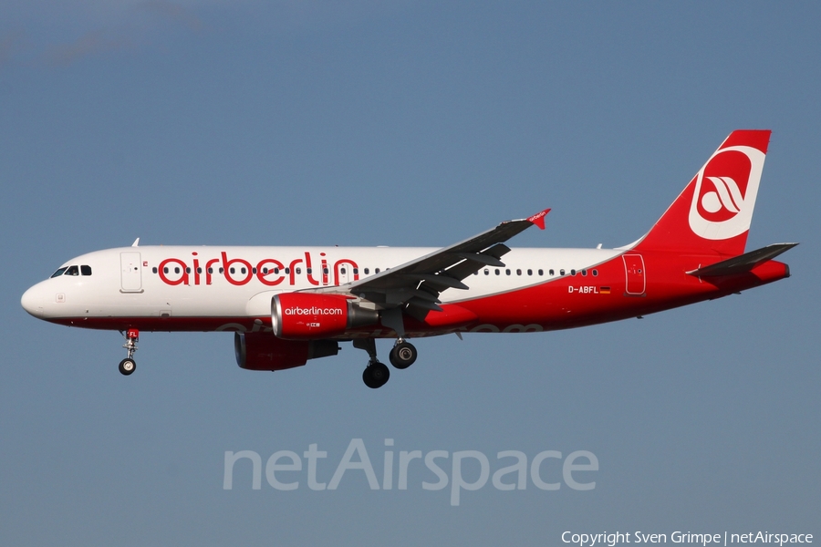 Air Berlin Airbus A320-214 (D-ABFL) | Photo 448367