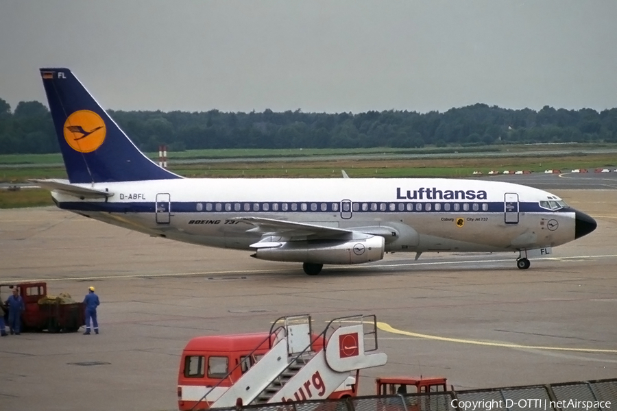 Lufthansa Boeing 737-230(Adv) (D-ABFL) | Photo 208749