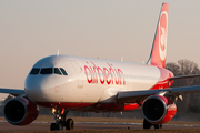 Air Berlin Airbus A320-214 (D-ABFN) at  Hamburg - Fuhlsbuettel (Helmut Schmidt), Germany