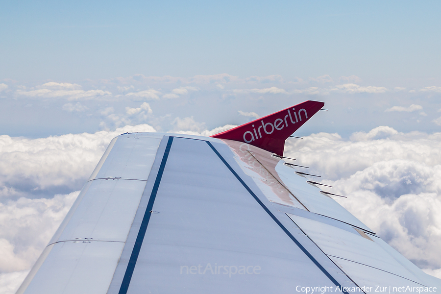 Air Berlin Airbus A320-214 (D-ABFN) | Photo 389570