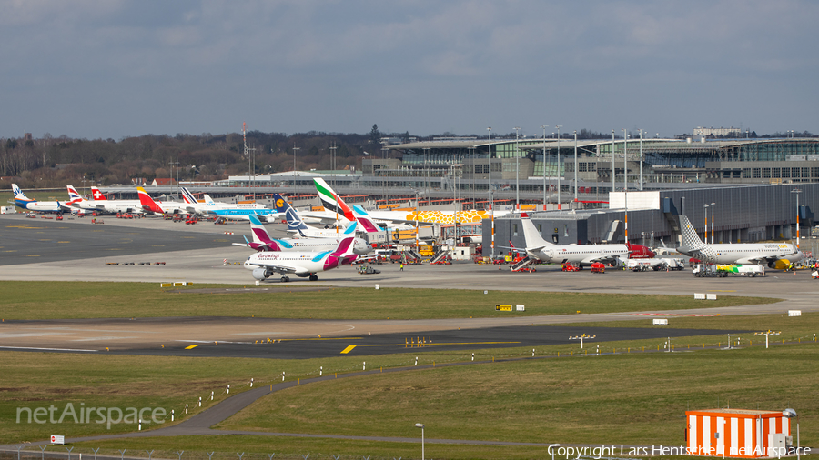 Eurowings Airbus A319-112 (D-ABGK) | Photo 375797