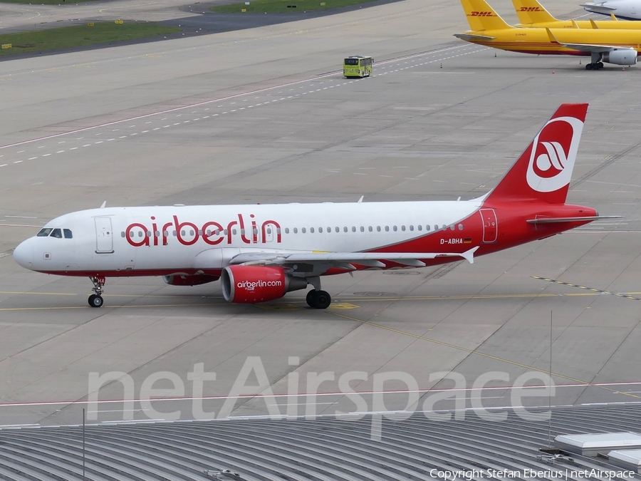 Air Berlin Airbus A320-214 (D-ABHA) | Photo 315805