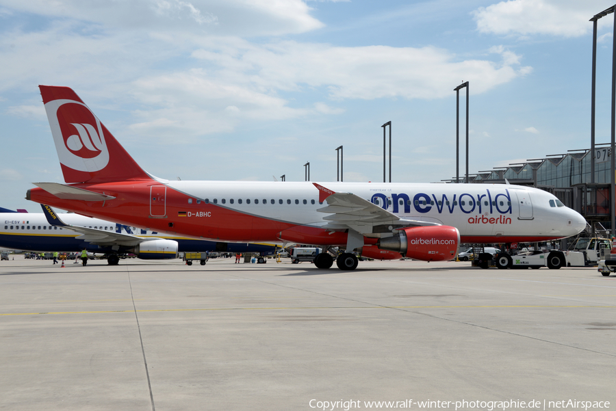 Air Berlin Airbus A320-214 (D-ABHC) | Photo 530939