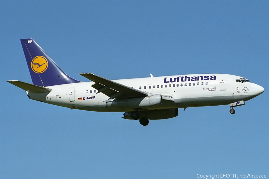 Lufthansa Boeing 737-230(Adv) (D-ABHF) | Photo 156473
