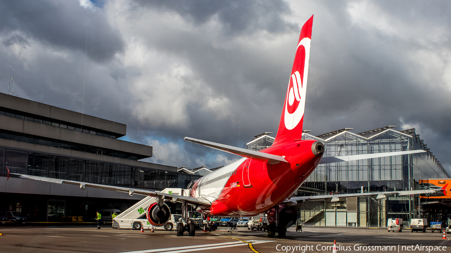Niki Airbus A320-214 (D-ABHH) | Photo 423090
