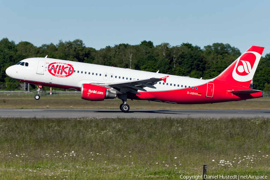 Niki Airbus A320-214 (D-ABHH) | Photo 479633