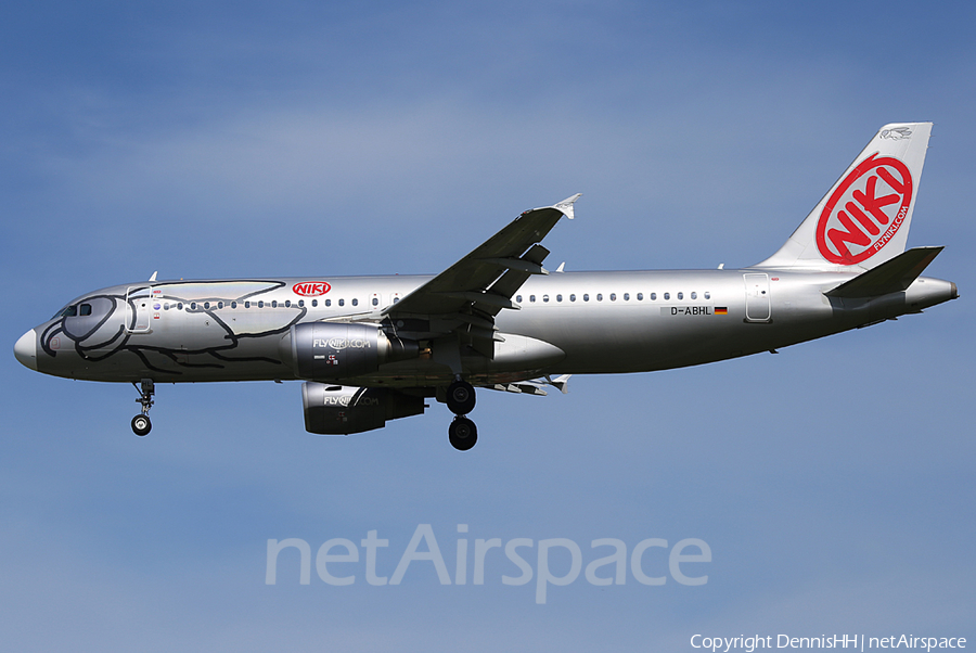 Niki Airbus A320-214 (D-ABHL) | Photo 426055