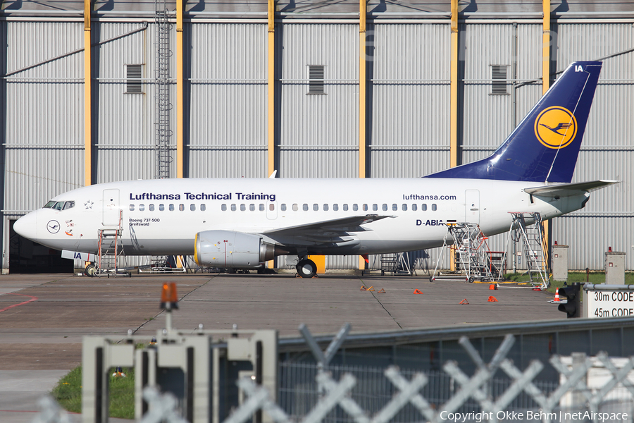Lufthansa Boeing 737-530 (D-ABIA) | Photo 107884