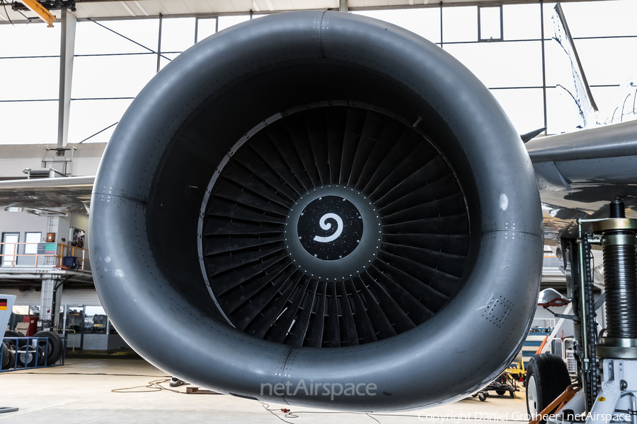 Lufthansa Boeing 737-530 (D-ABIA) | Photo 94948