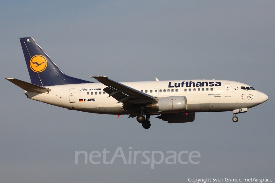 Lufthansa Boeing 737-530 (D-ABIU) | Photo 16935