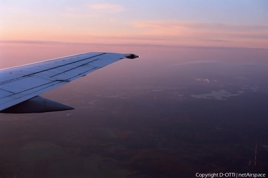 Lufthansa Boeing 737-530 (D-ABIW) | Photo 251124