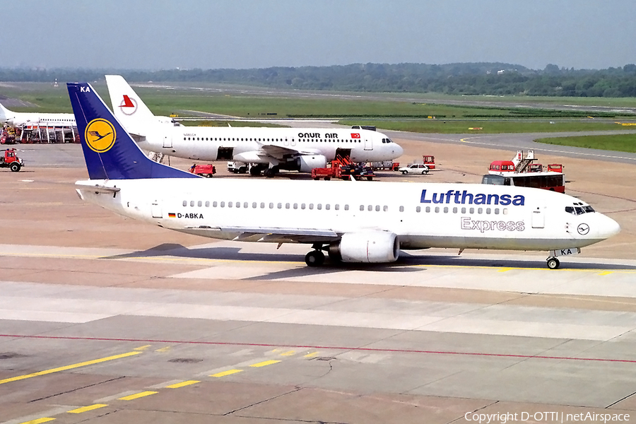 Lufthansa Express Boeing 737-430 (D-ABKA) | Photo 142962