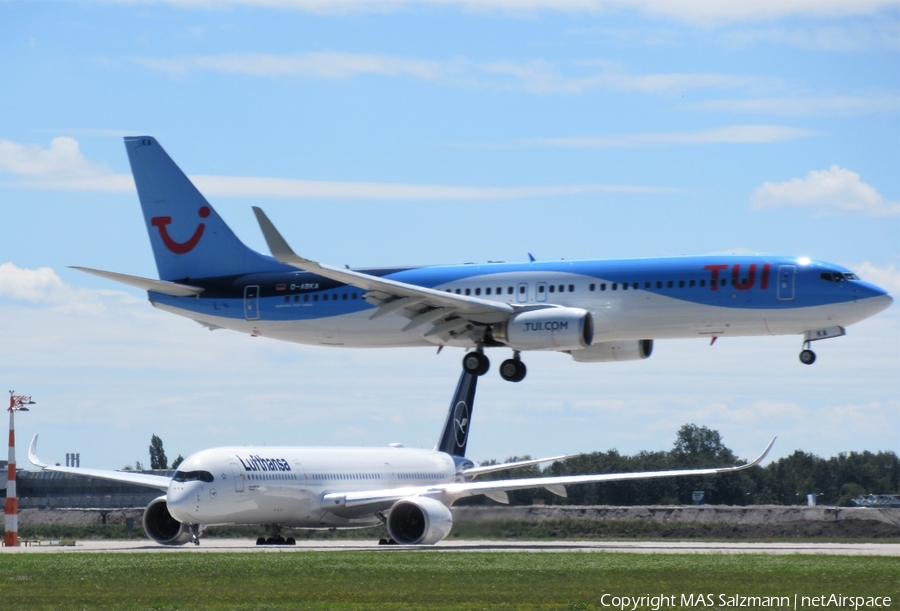 TUI Airlines Germany Boeing 737-82R (D-ABKA) | Photo 393528