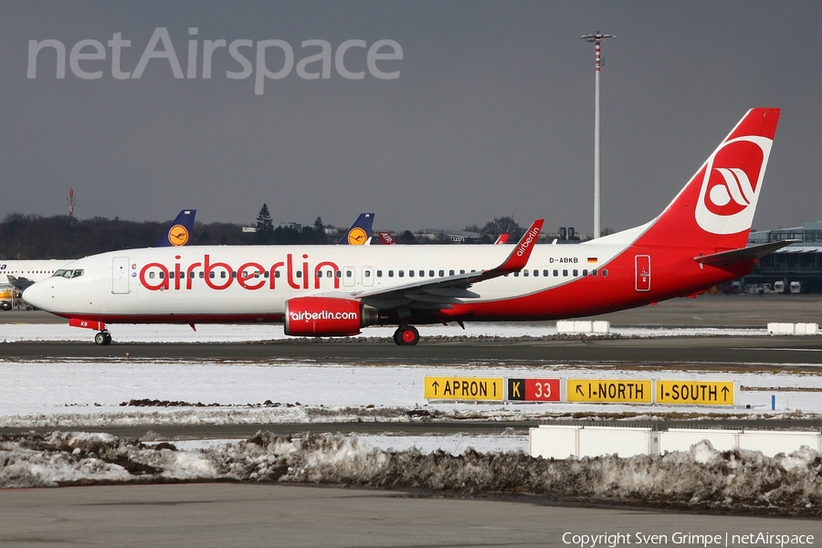 Air Berlin Boeing 737-86J (D-ABKB) | Photo 22152
