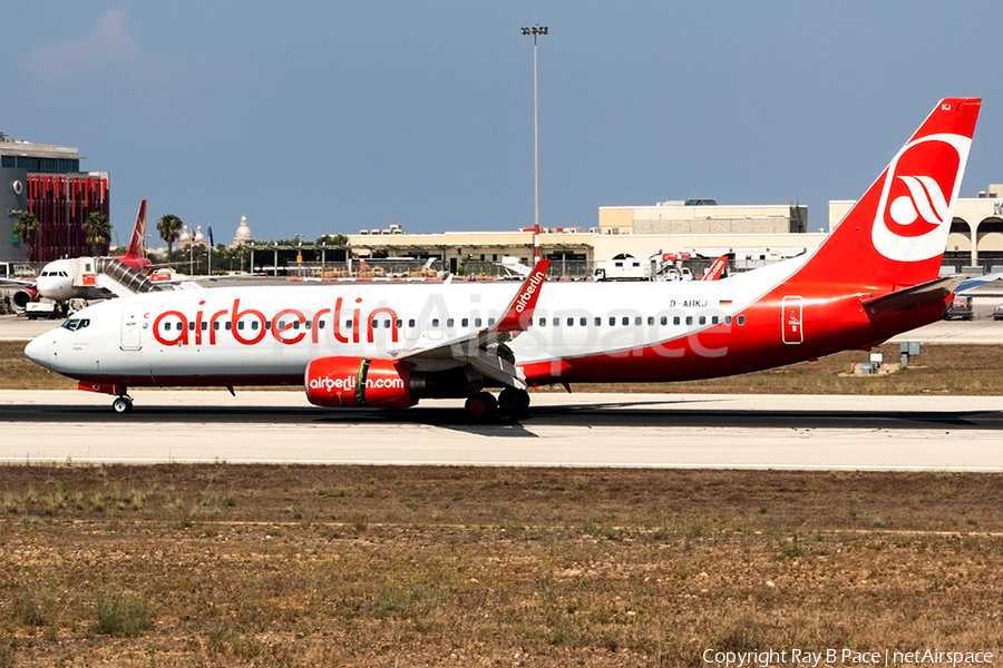 Air Berlin Boeing 737-86J (D-ABKJ) | Photo 313232