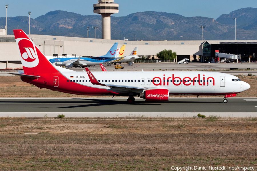 Air Berlin Boeing 737-86J (D-ABKJ) | Photo 513046