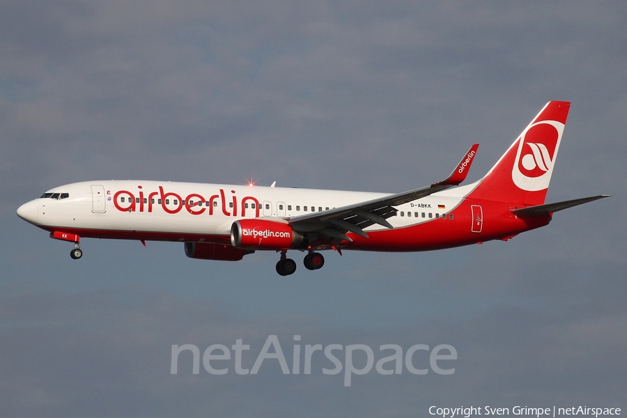 Air Berlin Boeing 737-86J (D-ABKK) | Photo 25749