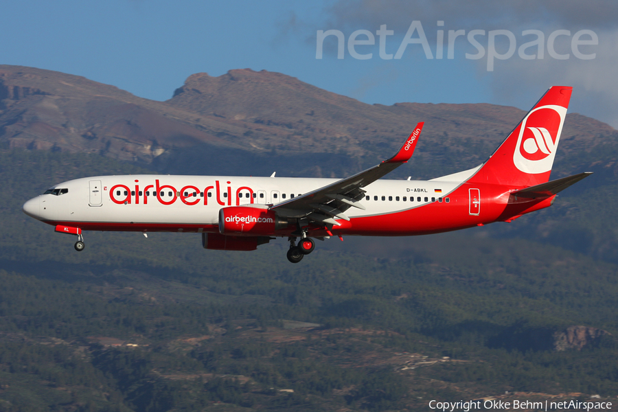 Air Berlin Boeing 737-86J (D-ABKL) | Photo 75204