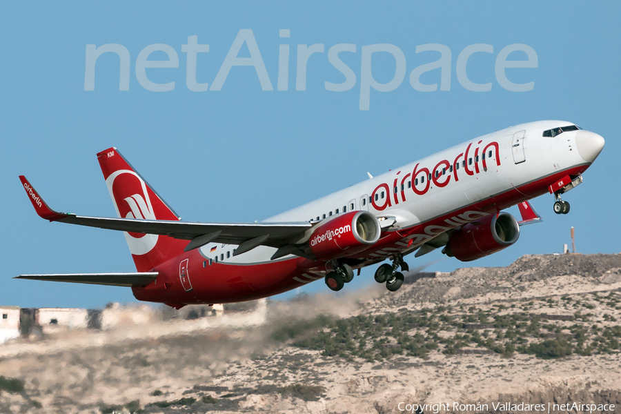 Air Berlin Boeing 737-86J (D-ABKM) | Photo 341534