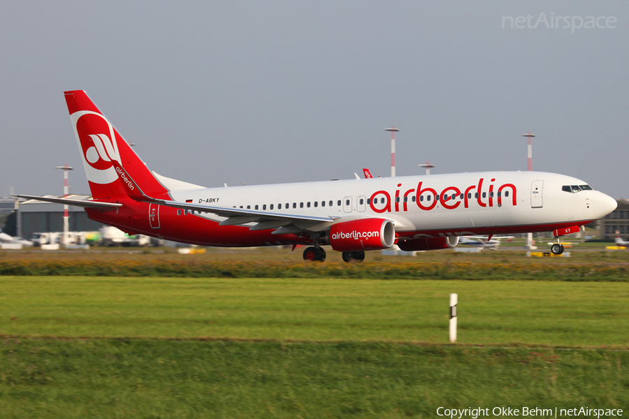 Air Berlin Boeing 737-86J (D-ABKY) | Photo 52128